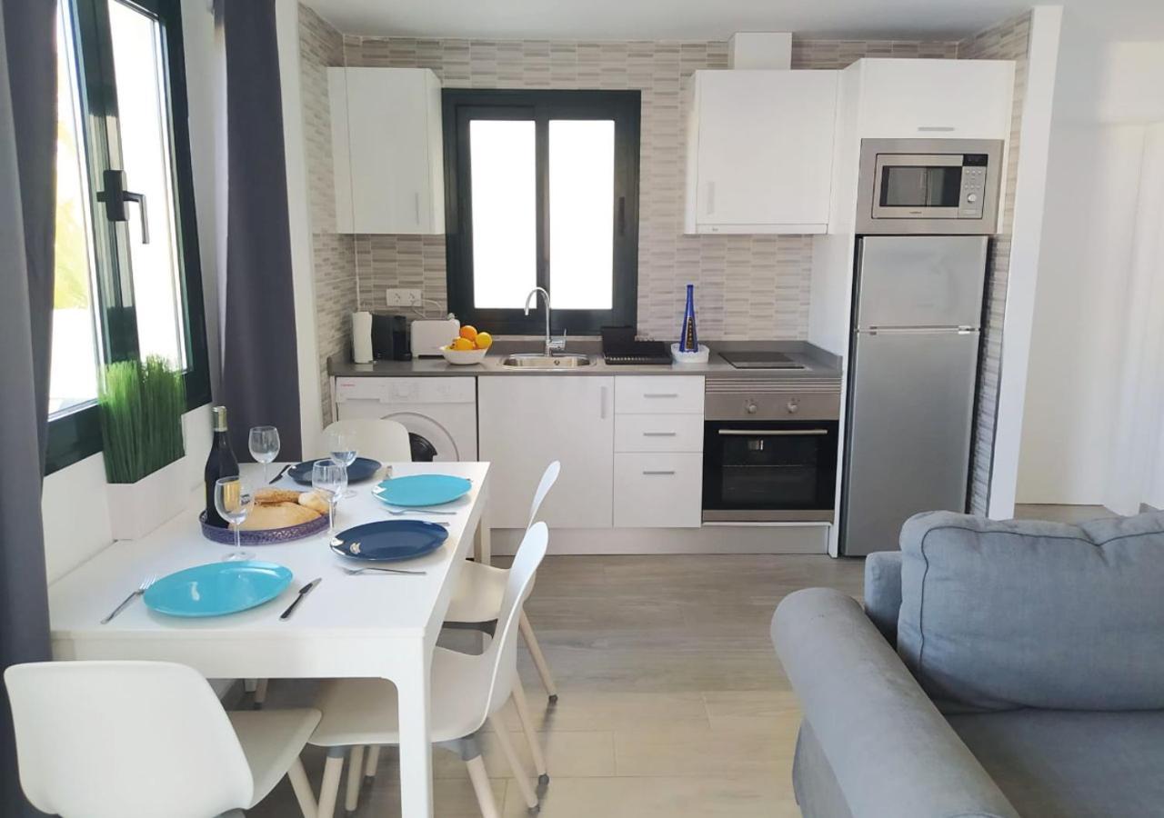 Villa Sun And Sea 2 Front De Mer Playa Rocca กอสตา เตกีสเซ ภายนอก รูปภาพ